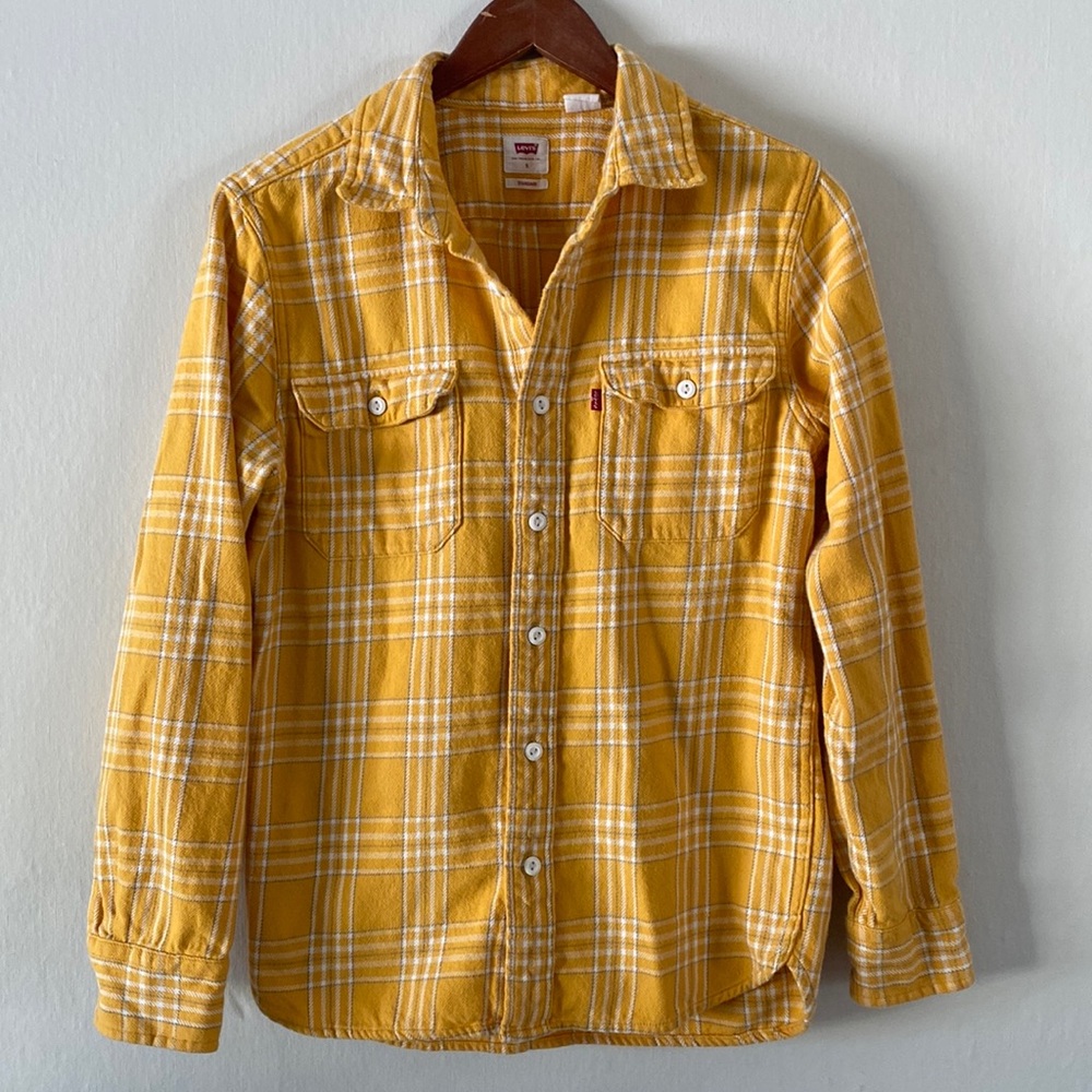 Levi’s yellow plaid flannel